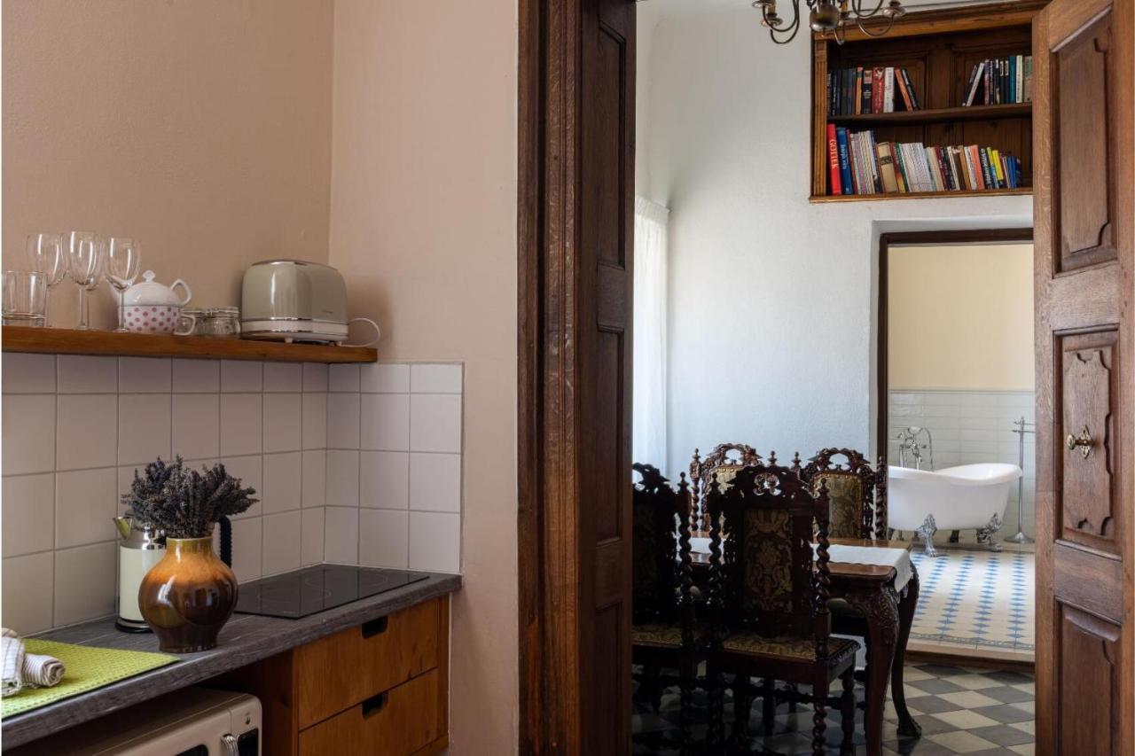 Appartement Ambrozuv Dvur à Pouzdrany Extérieur photo